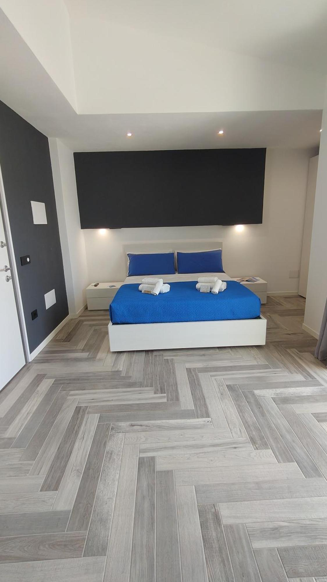 Stanza Idromassaggio Hotel Quartu SantʼElena Екстериор снимка